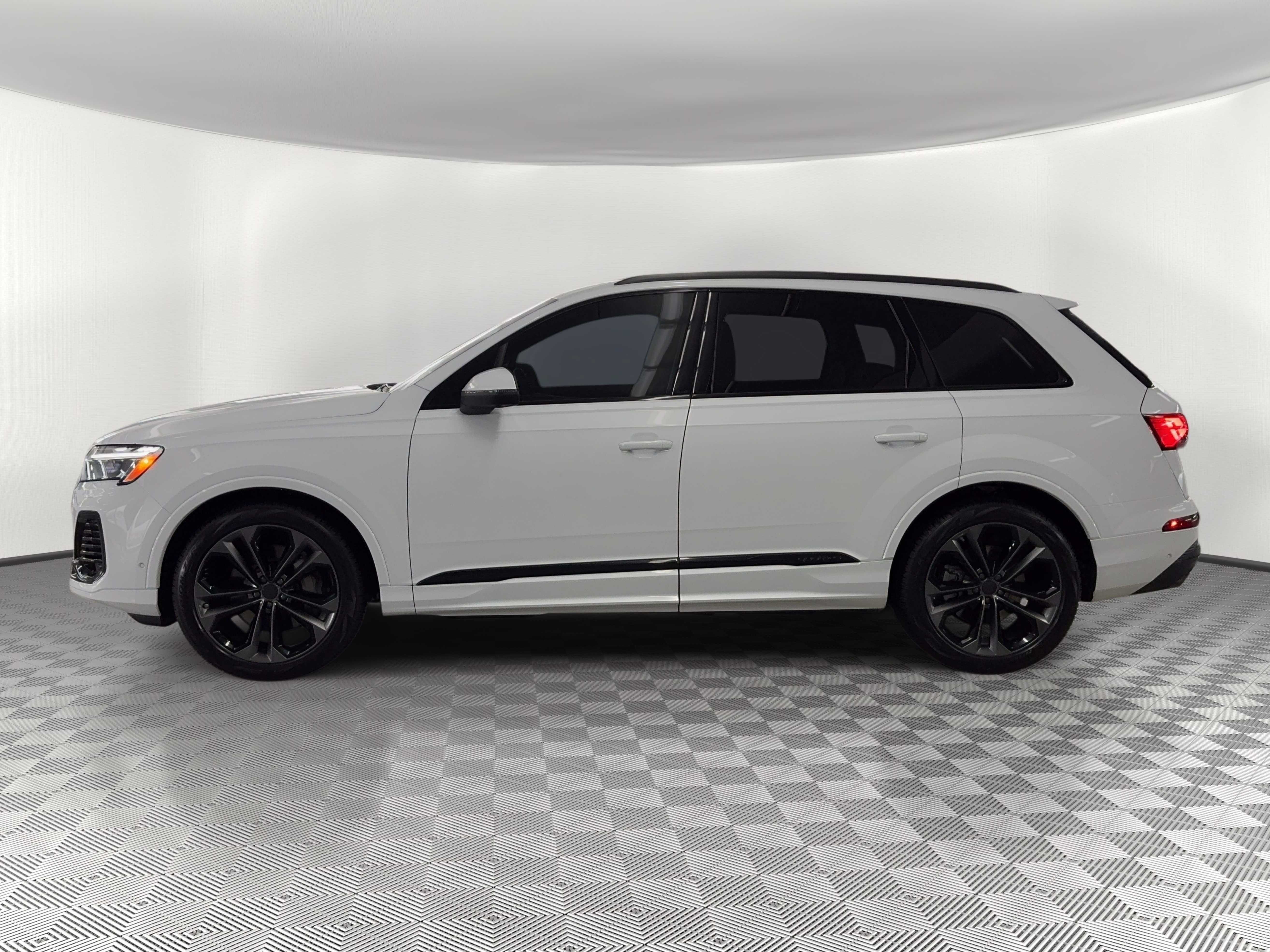 Used 2026 Audi Q7 Premium Plus SUV for sale in Houston