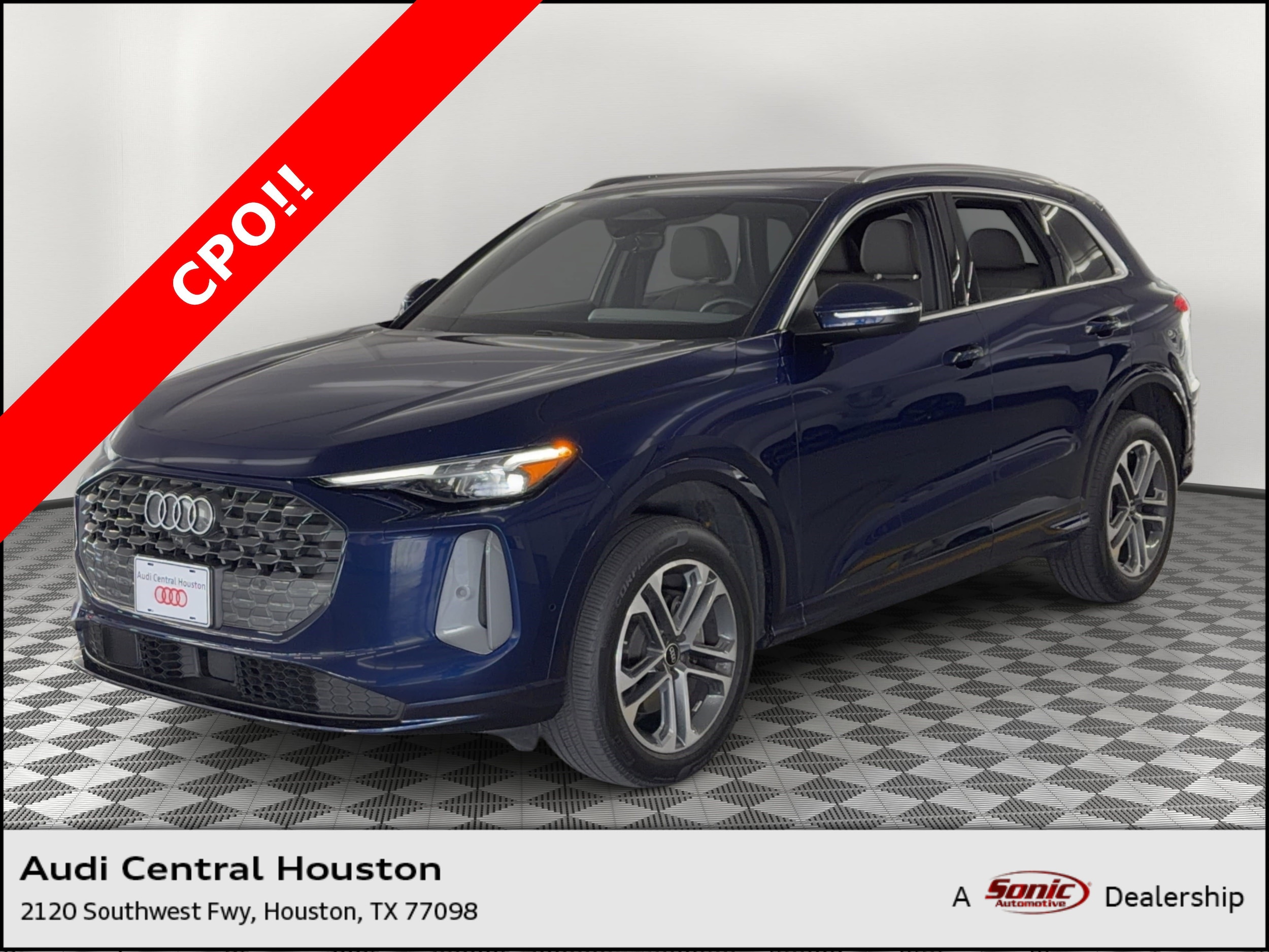 2025 Audi Q5 Premium Plus quattro's photo