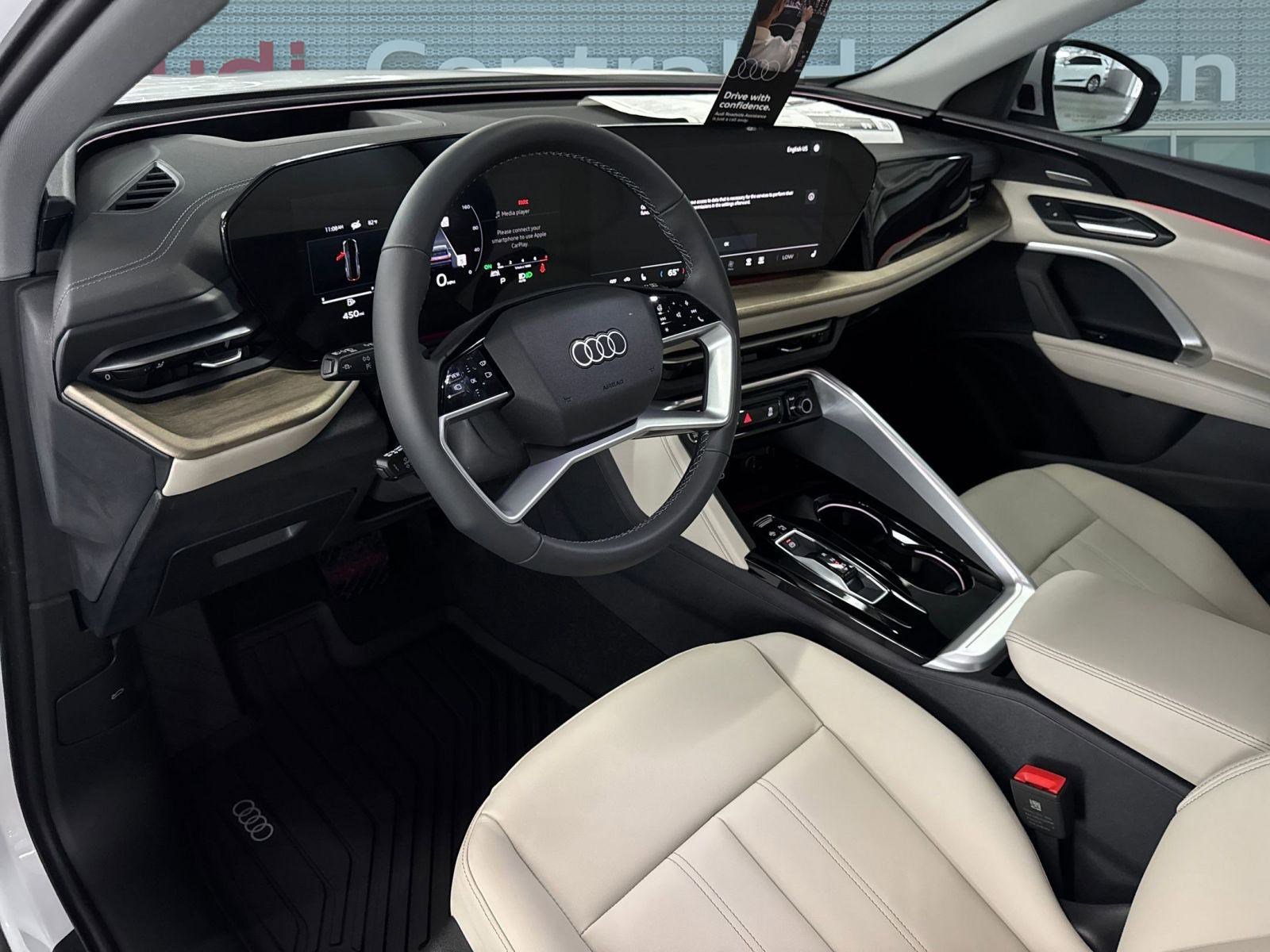 2025 Audi Q5 Premium Plus photo 3