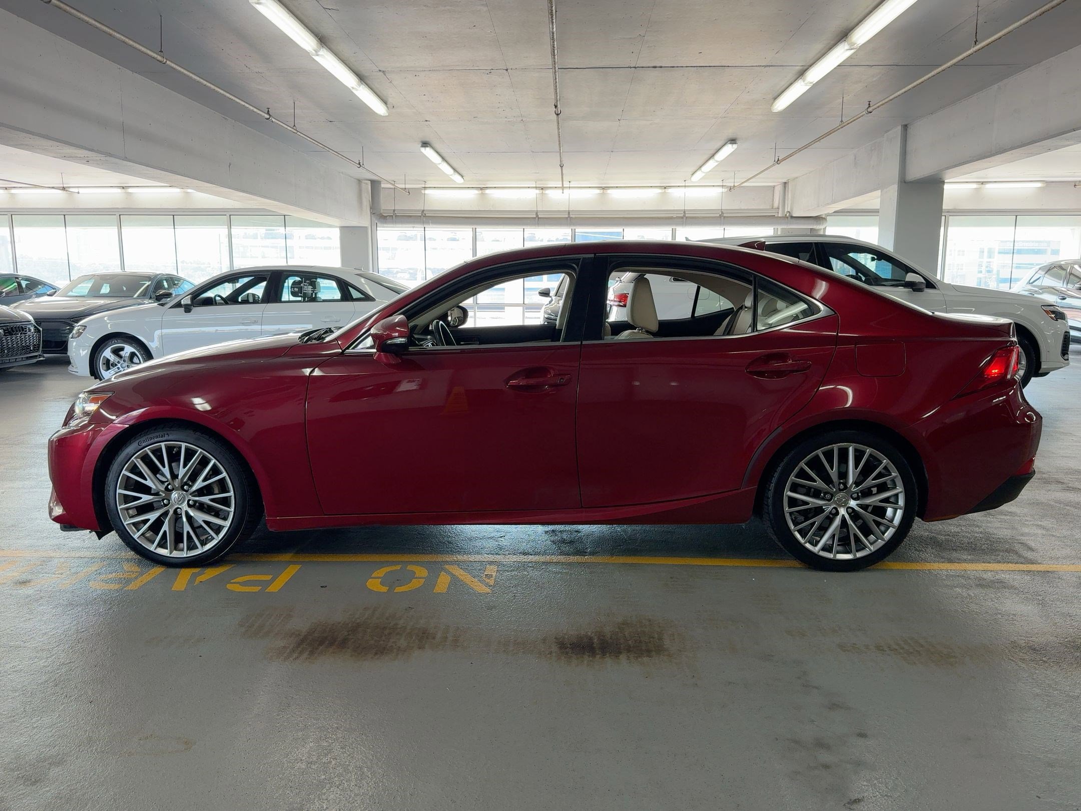 2014 Lexus IS 250 photo 2