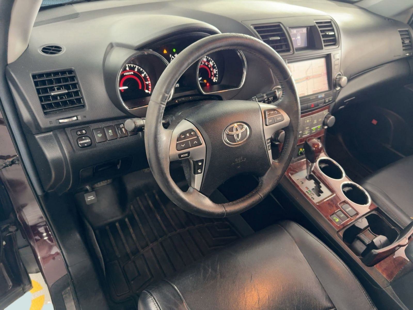 2012 Toyota Highlander Limited photo 4