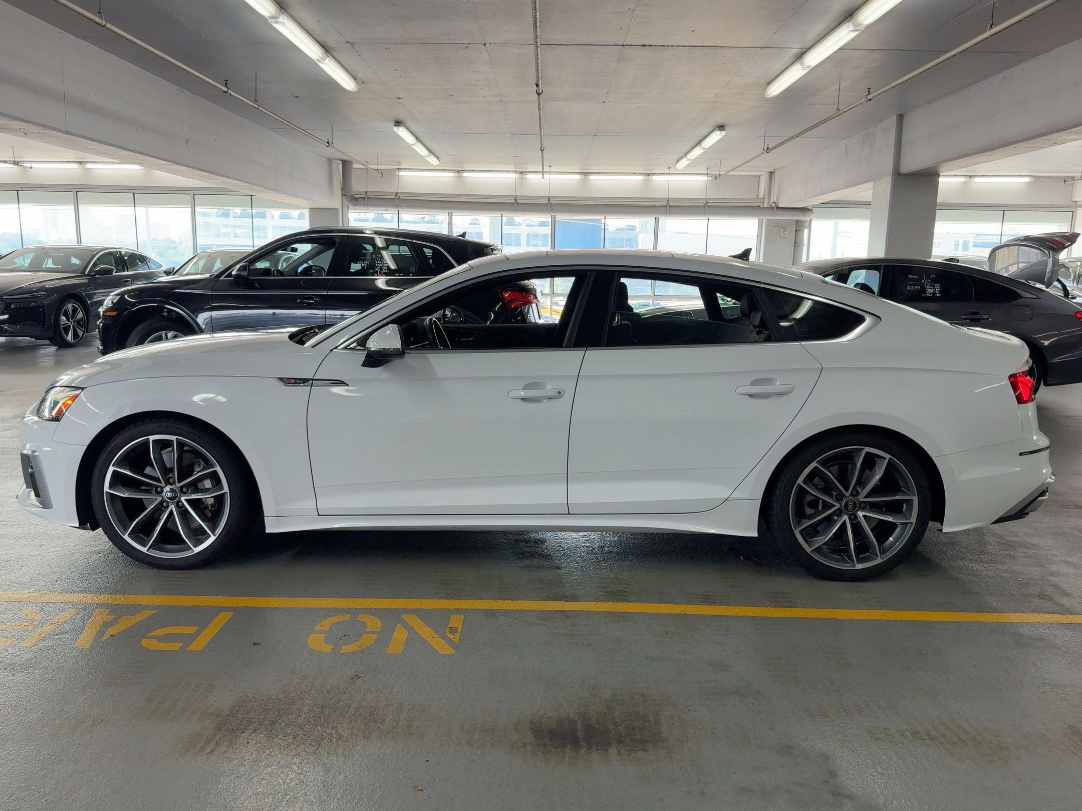 2023 Audi A5 S line Quattro Premium Plus photo 2