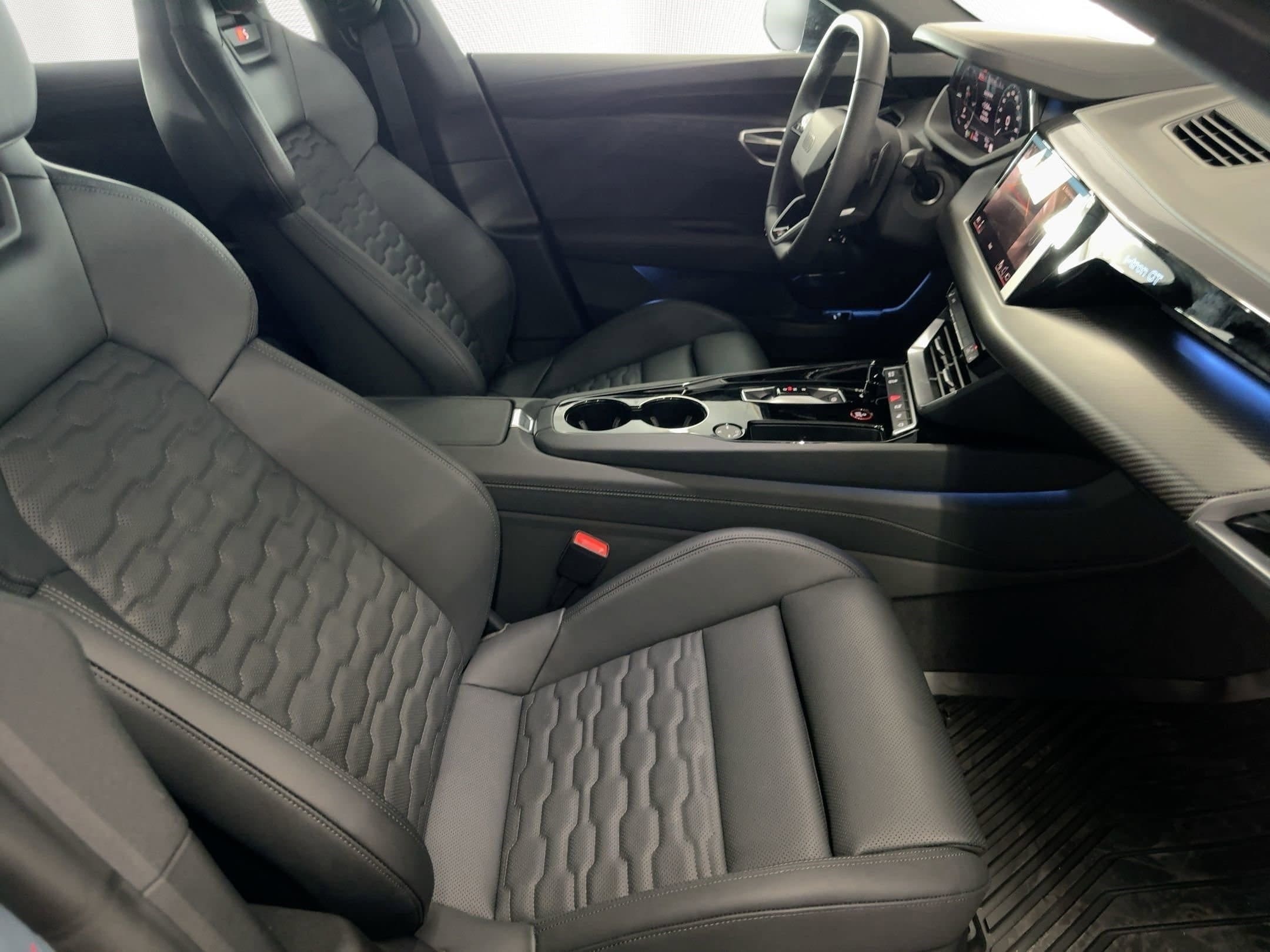 2026 Audi S e-tron GT Premium Plus - Photo 30