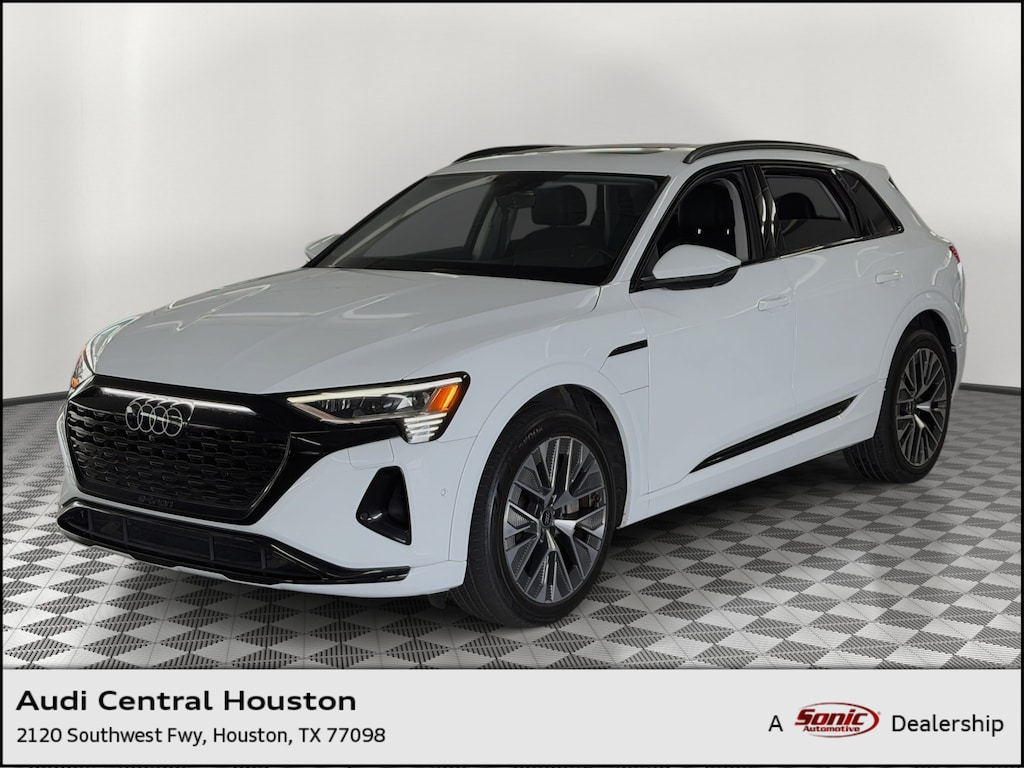 Certified 2024 Audi Q8 e-tron Prestige SUV