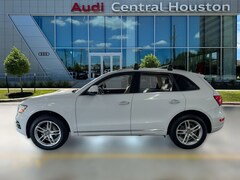 Used 2016 Audi Q5 Premium Plus SUV for sale in Houston