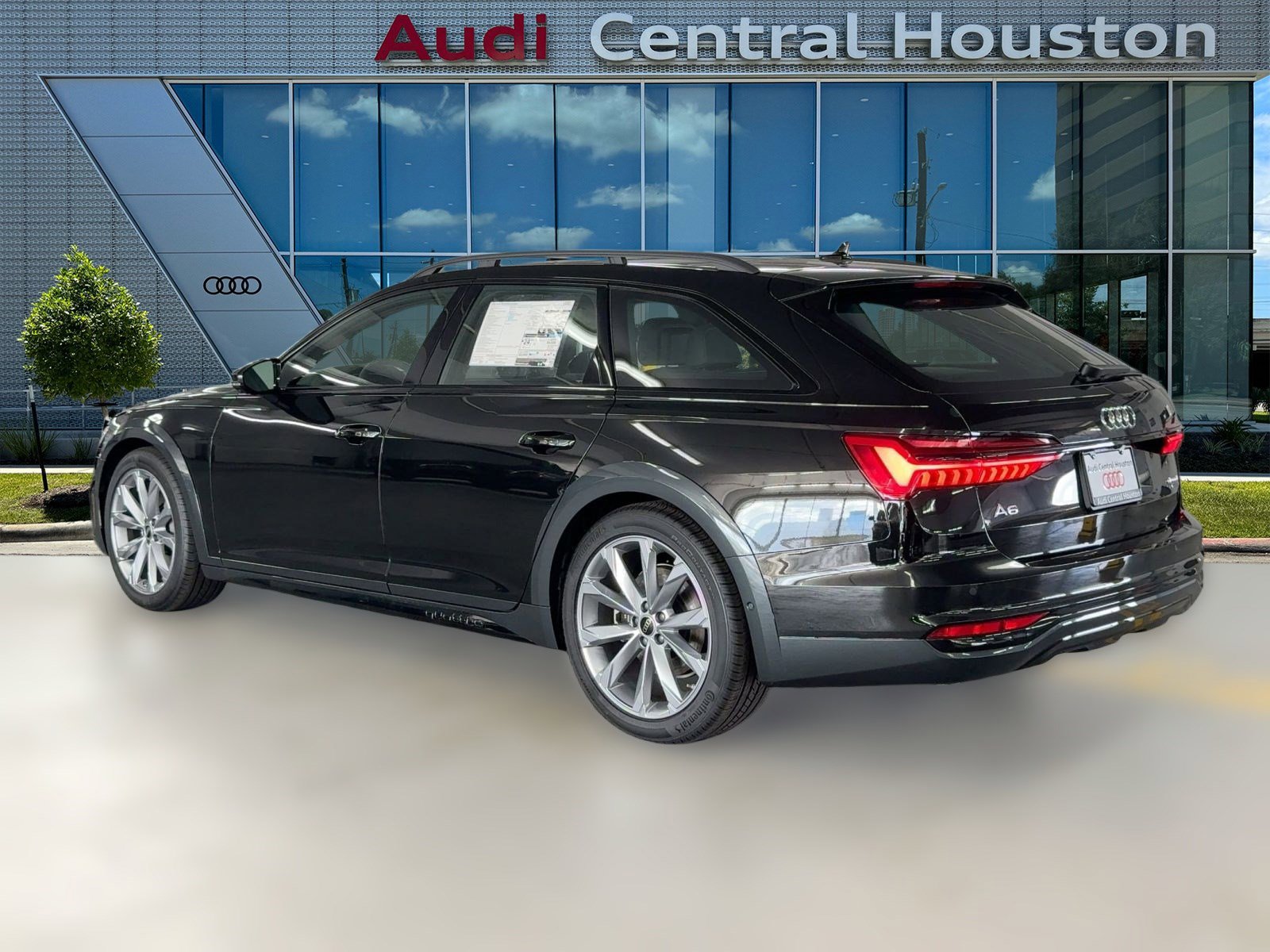 2026 Audi A6 Allroad Quattro Premium Plus photo 3