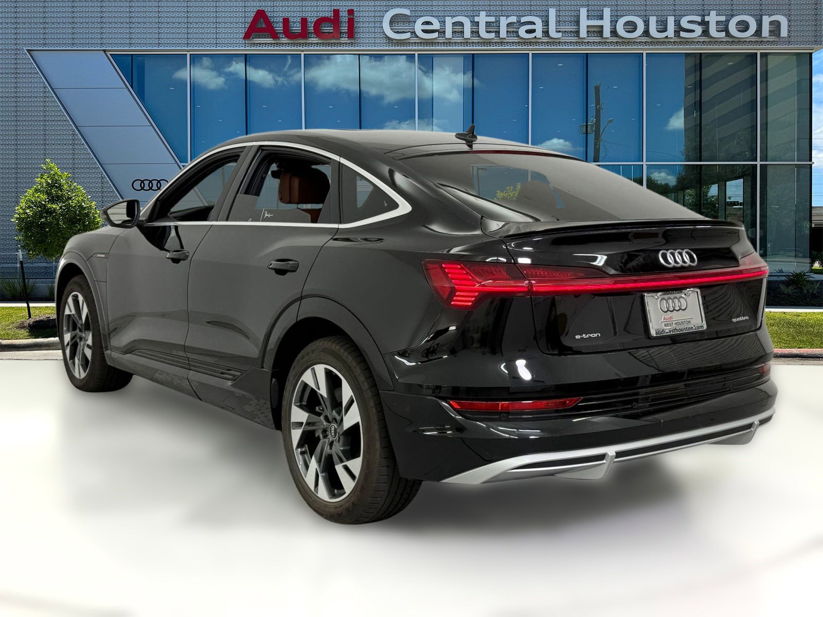 2021 Audi e-tron Sportback Premium Plus photo 3