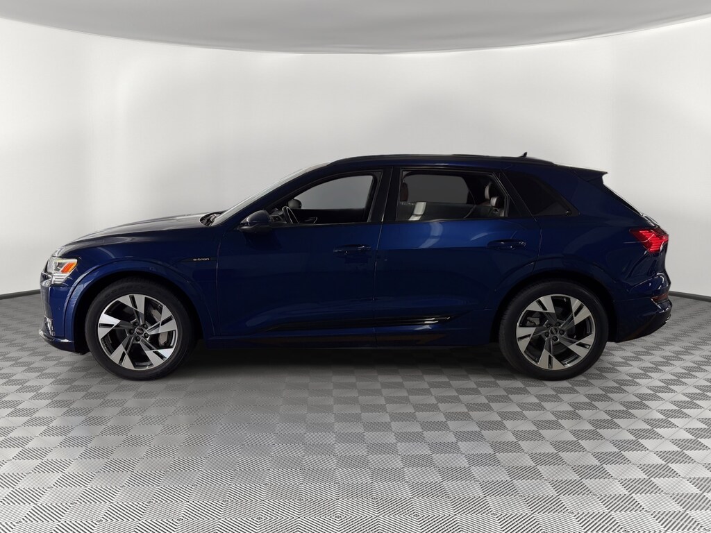 Used 2022 Audi e-tron Premium SUV