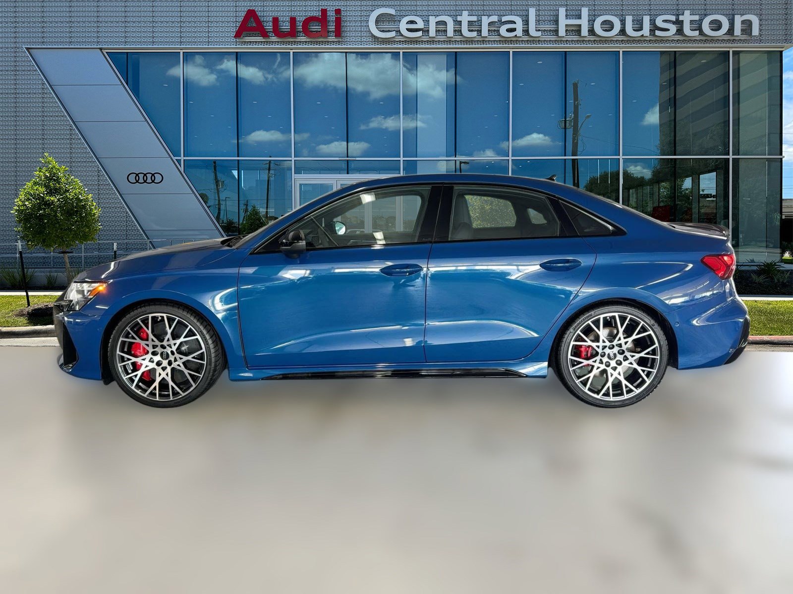 2026 Audi RS 3 Base photo 2