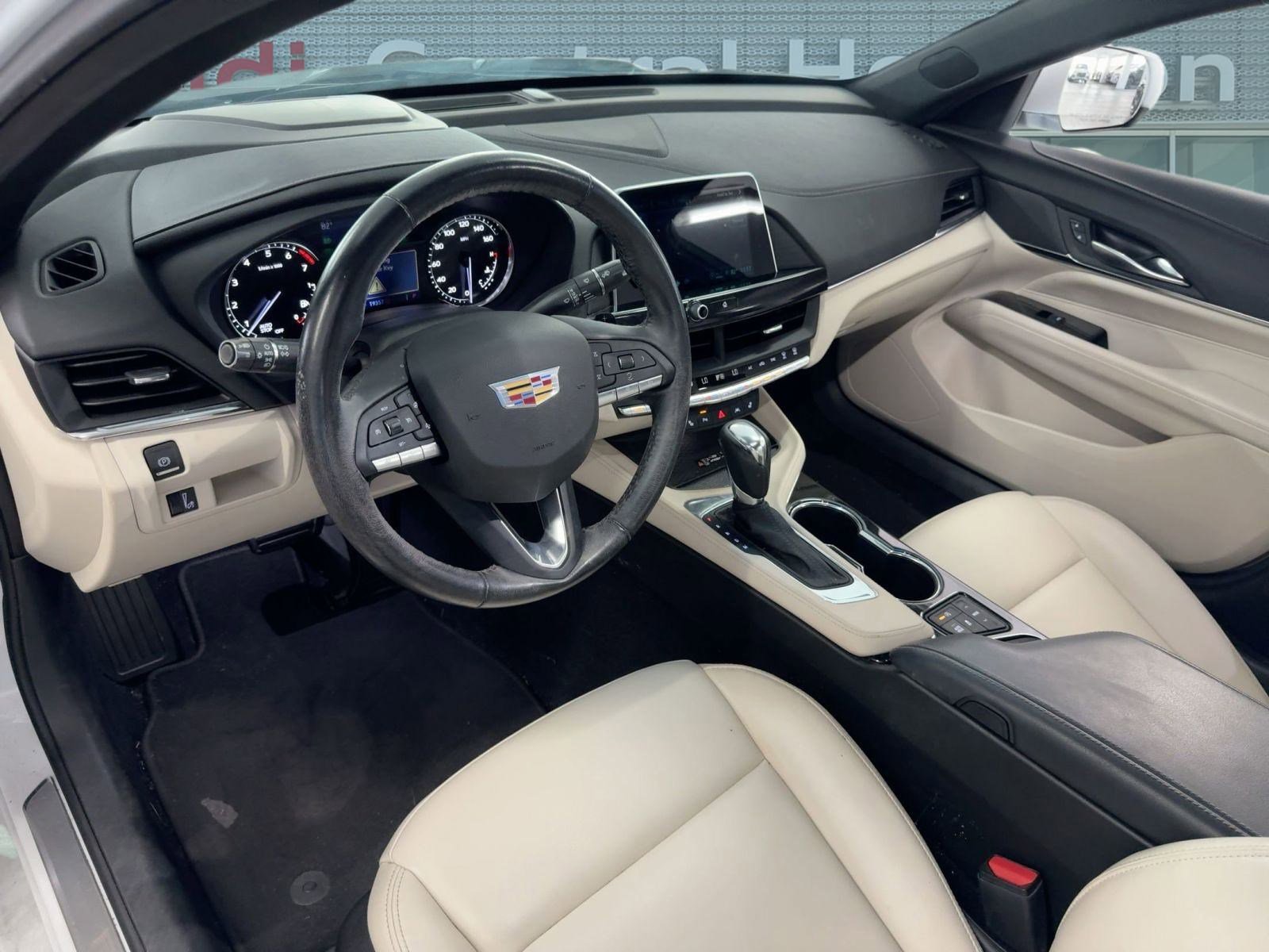 2024 Cadillac CT4 Luxury photo 4