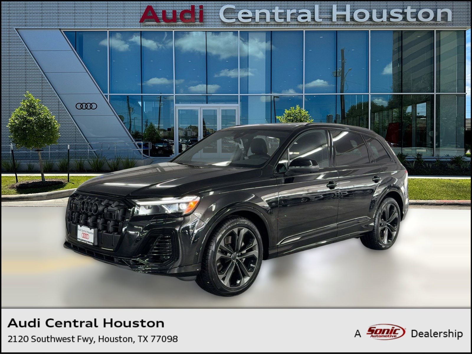 2026 Audi Q7 55 Premium Plus's photo