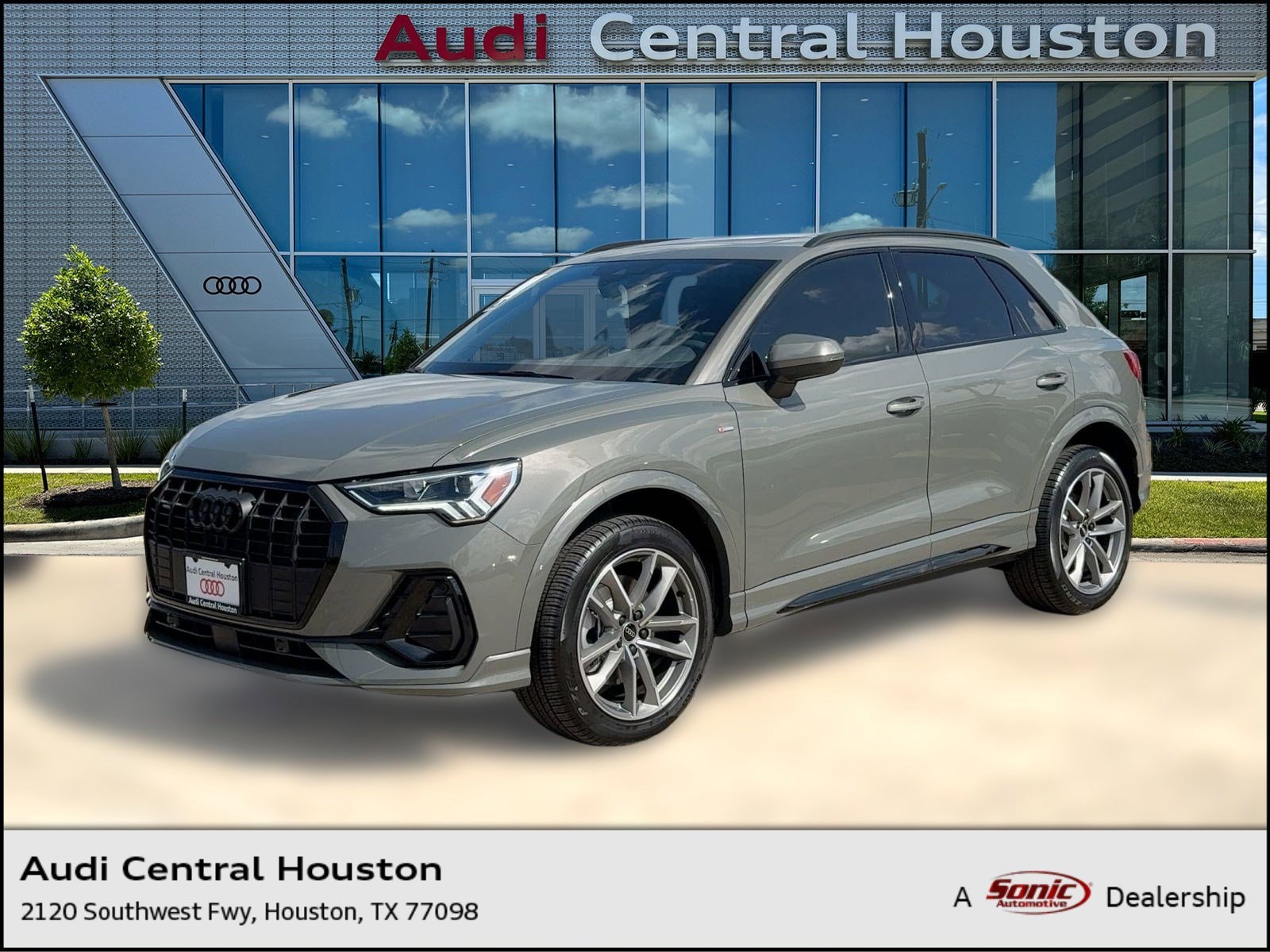 2025 Audi Q3 S Line Premium's photo