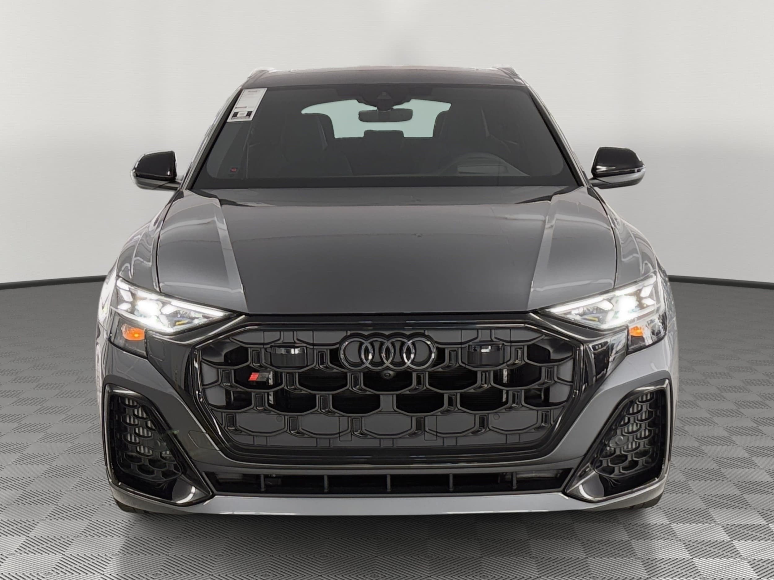 SQ8 Prestige SUV