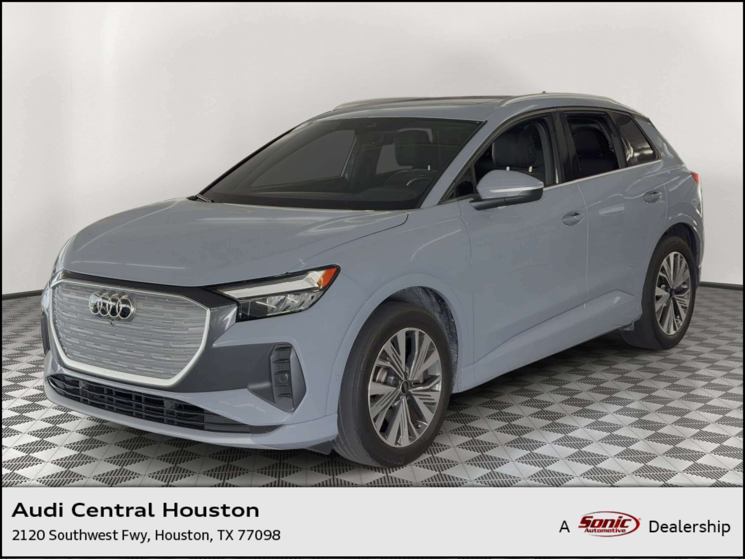 2023 Audi Q4 e-tron 40 Premium Plus's photo