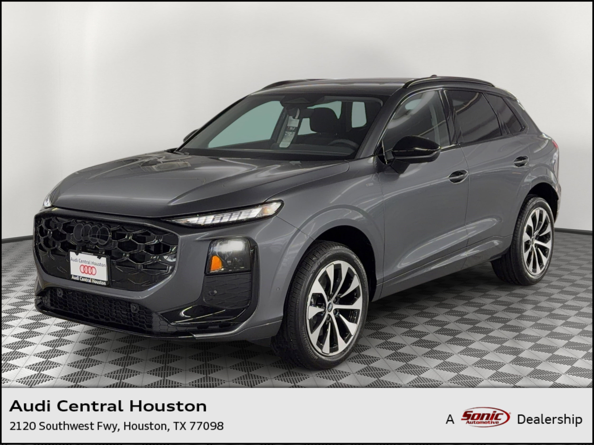2026 Audi Q3 S line quattro's photo