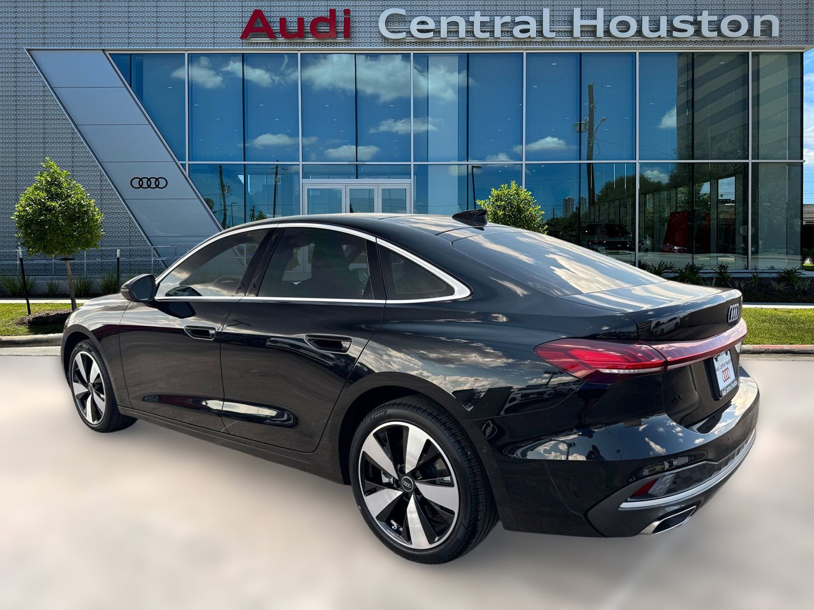 2025 Audi A5 2.0T Premium Plus photo 3