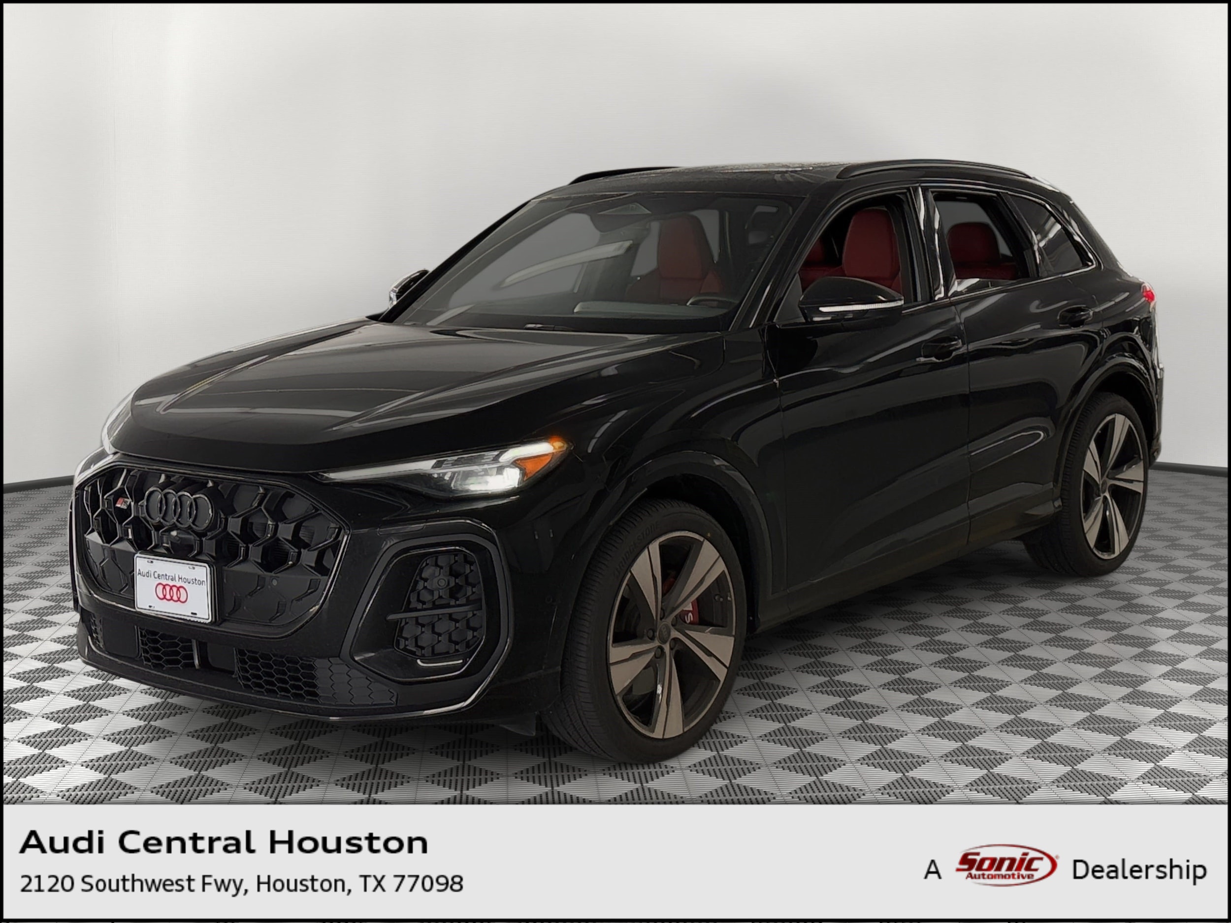 Certified Pre-Owned 2025 Audi SQ5 Prestige