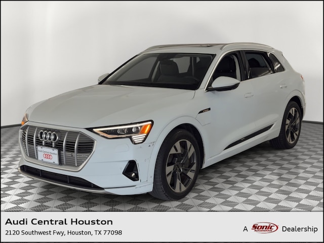Used 2022 Audi e-tron Premium Plus SUV for sale in Houston