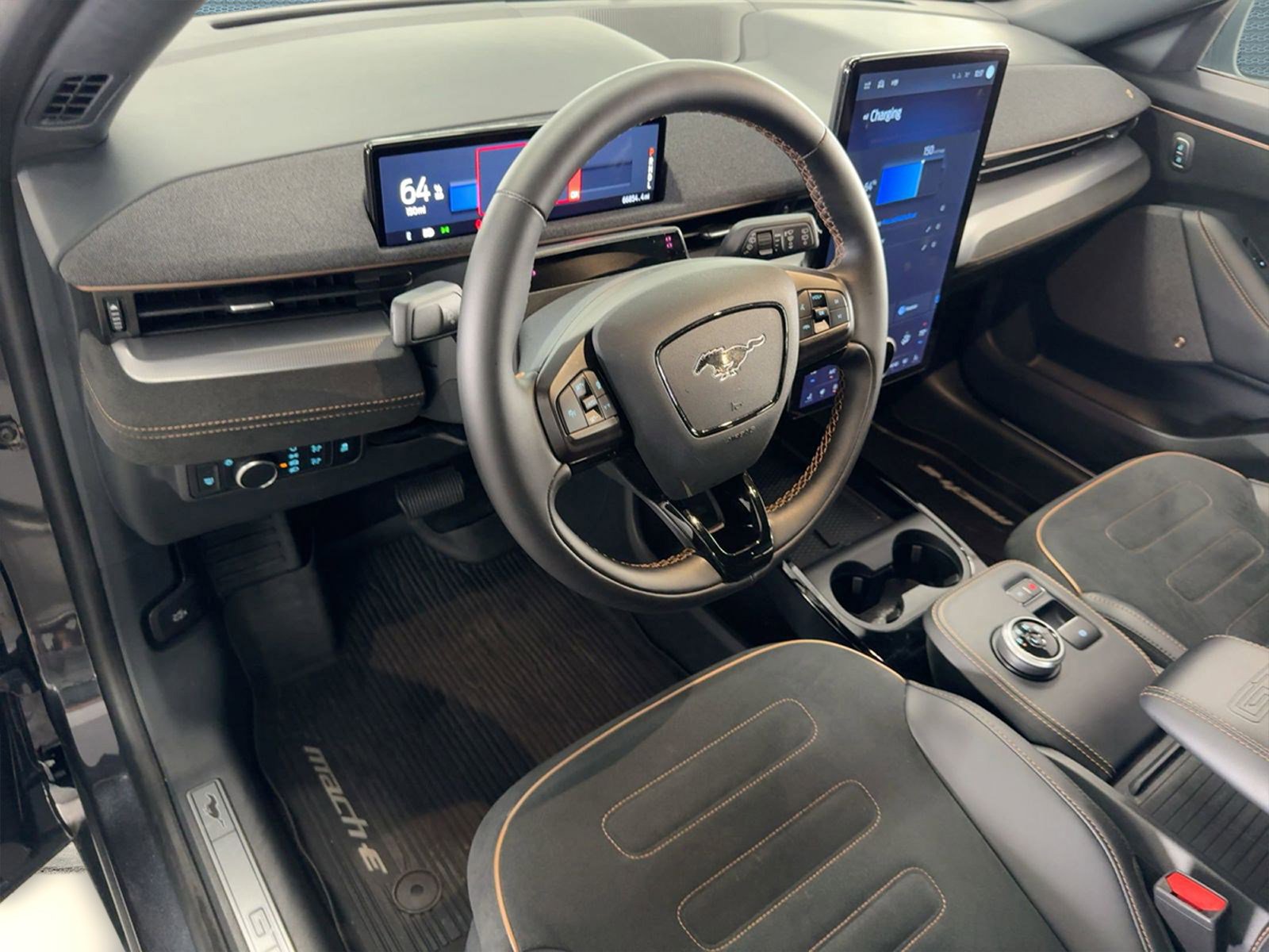 2022 Ford Mustang Mach-E GT photo 4