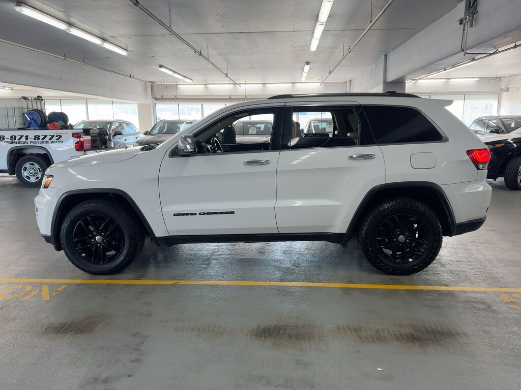 Used 2017 Jeep Grand Cherokee Limited SUV