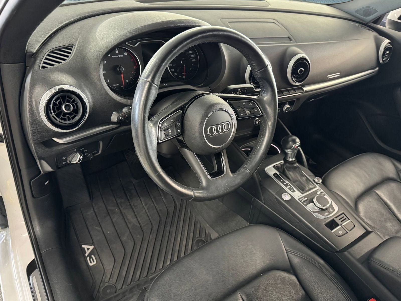 2020 Audi A3 Premium photo 4