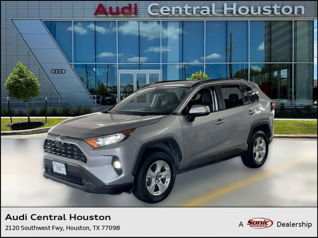 Used 2019 Toyota RAV4 XLE SUV for sale in Houston