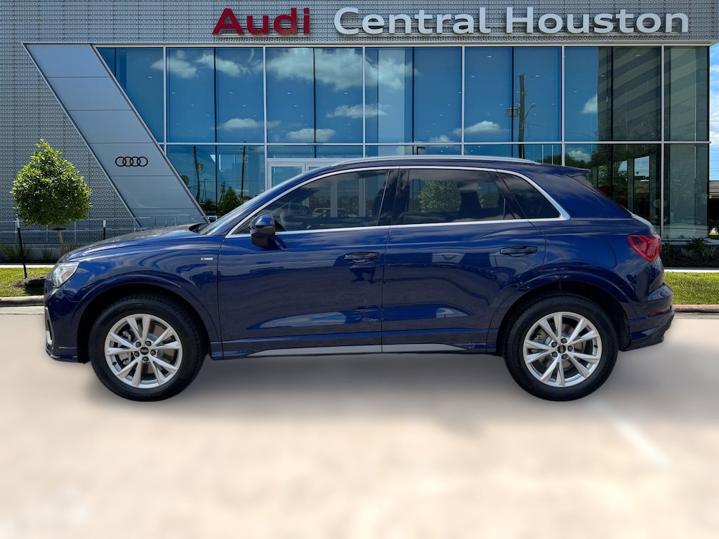 New 2025 Audi Q3 Premium SUV