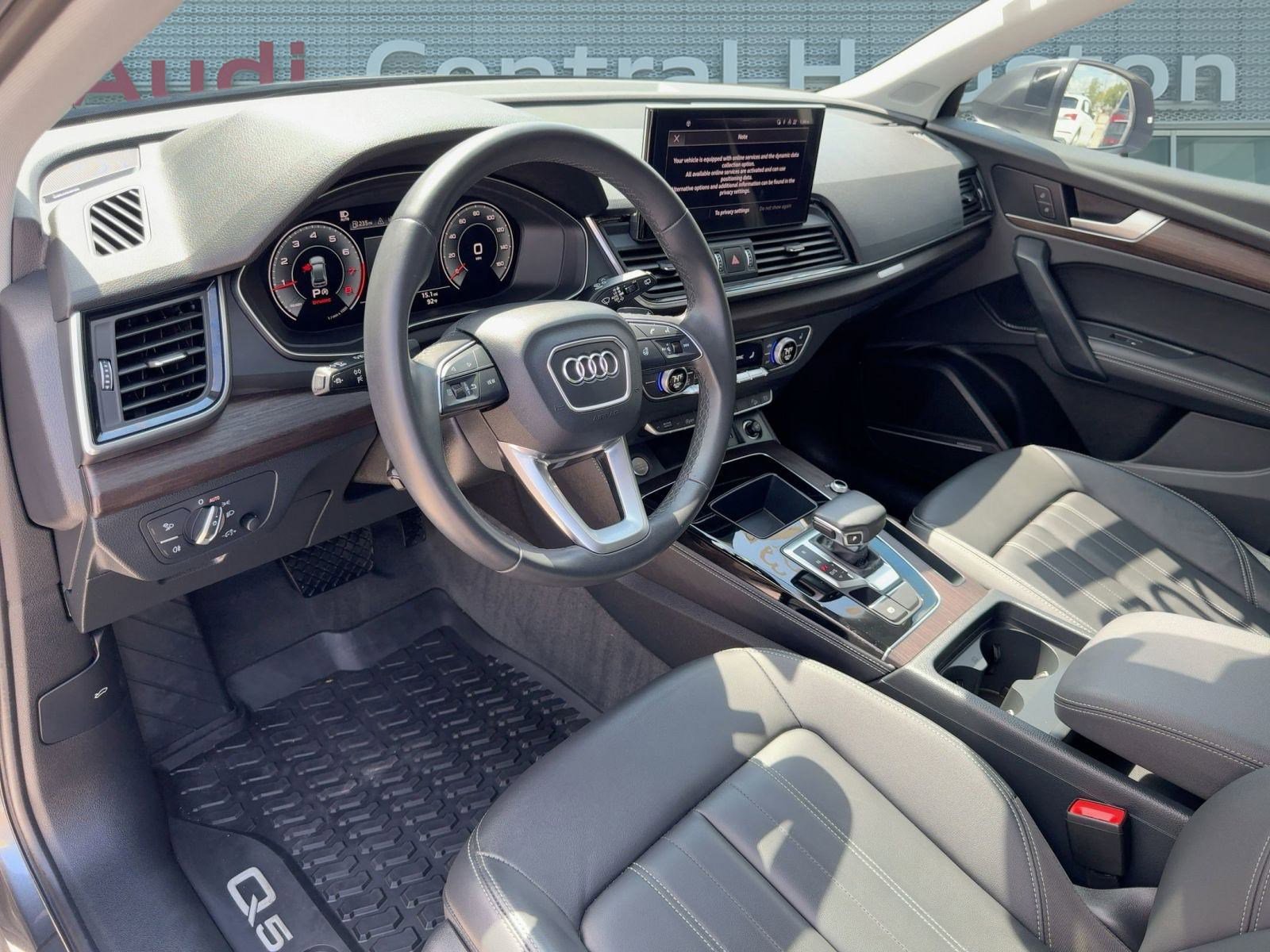 2023 Audi Q5 S line Premium Plus photo 4