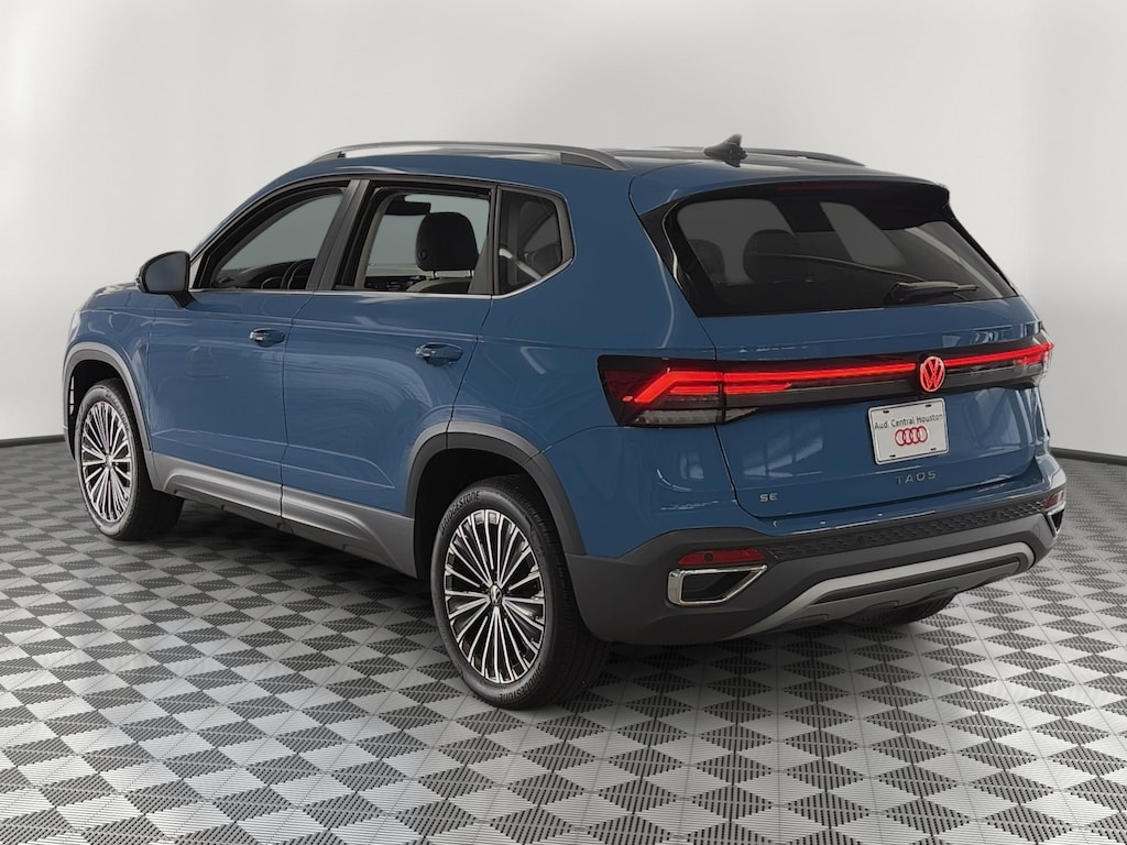Certified 2025 Volkswagen Taos SE SUV