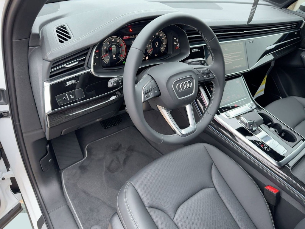 New 2026 Audi Q7 55 Premium Plus SUV