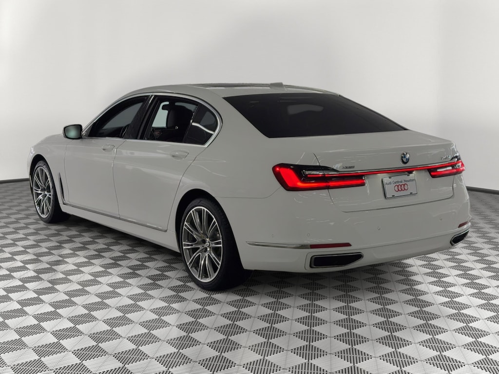 Used 2020 BMW 740i 740i xDrive Sedan