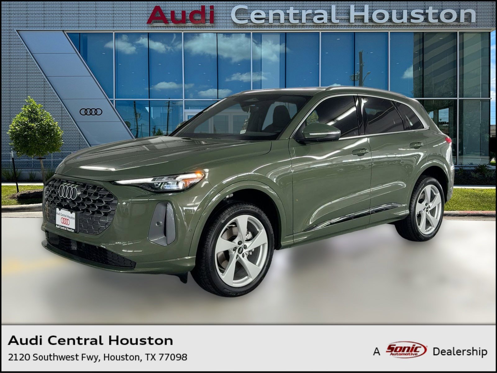 2025 Audi New Q5 Premium Plus's photo