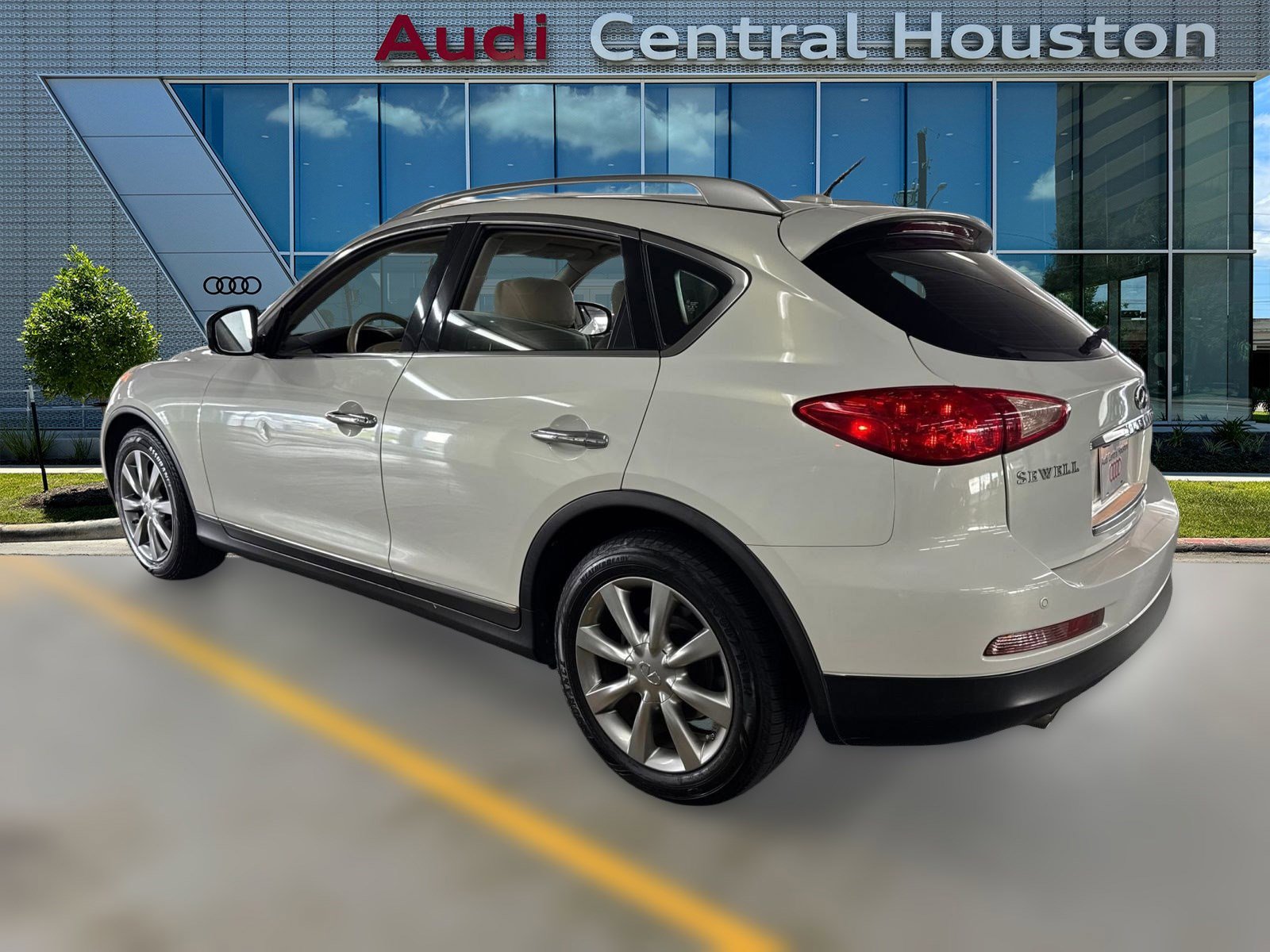 2013 Infiniti EX35 photo 2