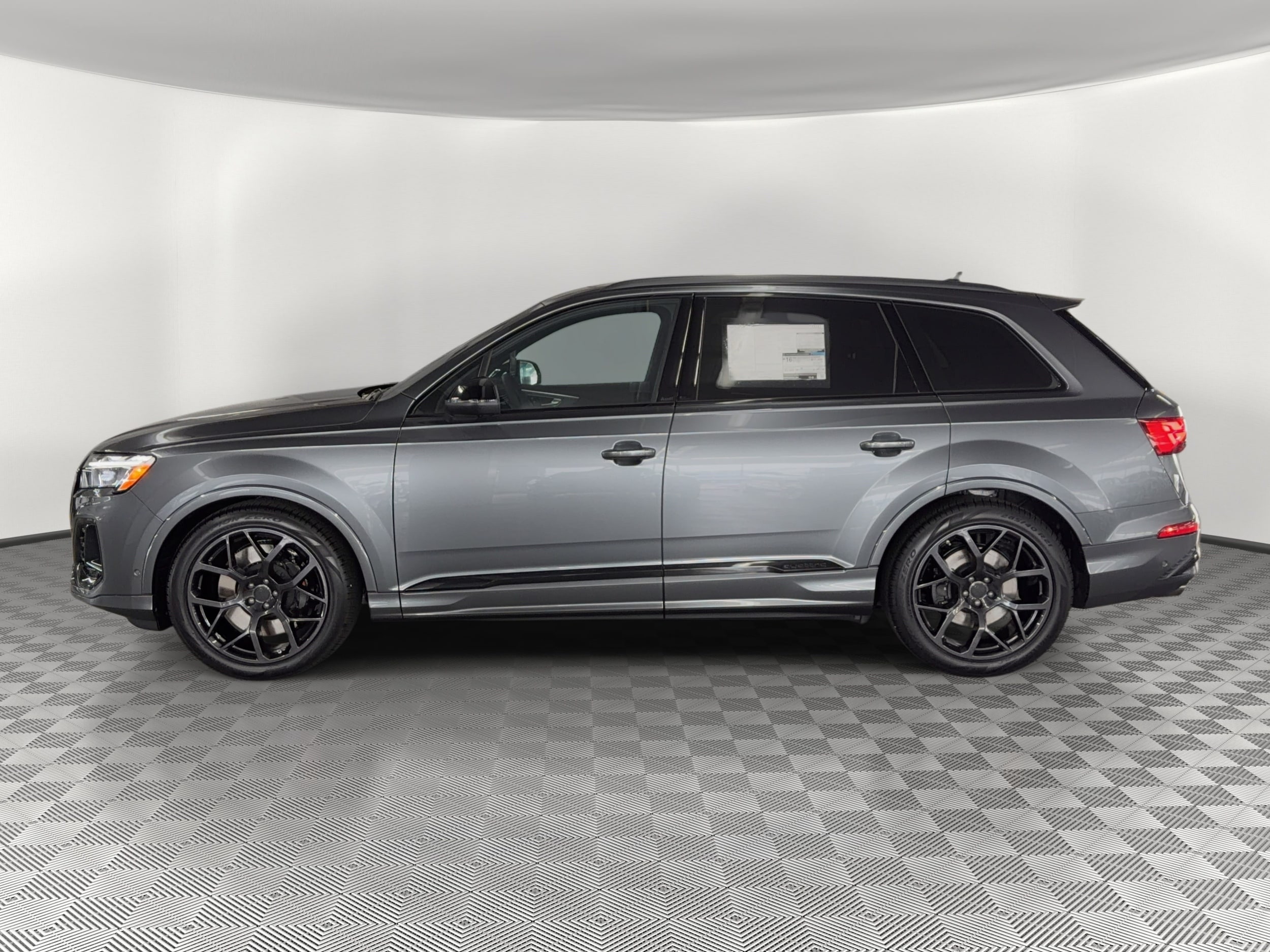 2026 Audi SQ7 Premium Plus SUV