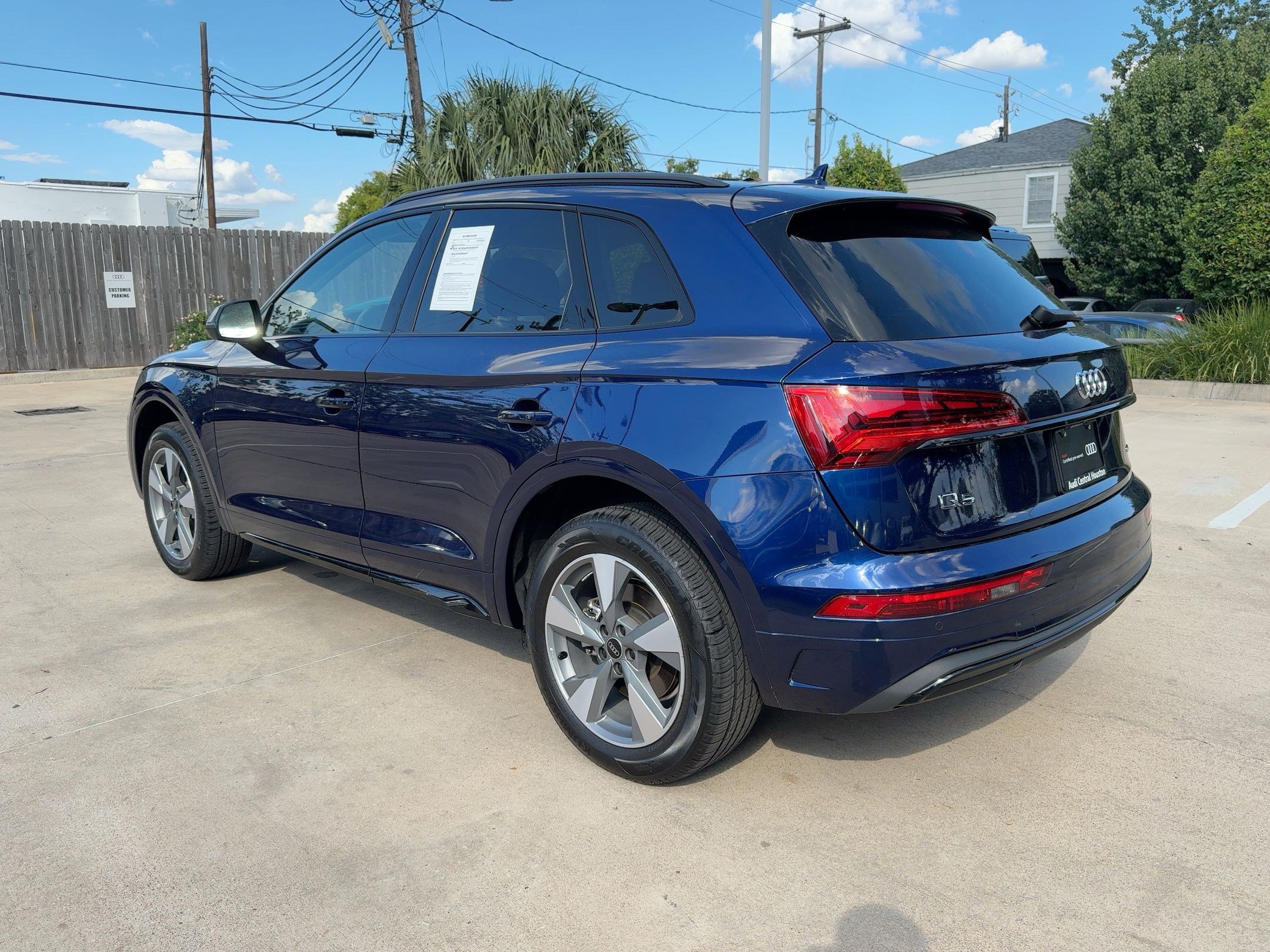 2025 Audi Q5 Premium photo 2
