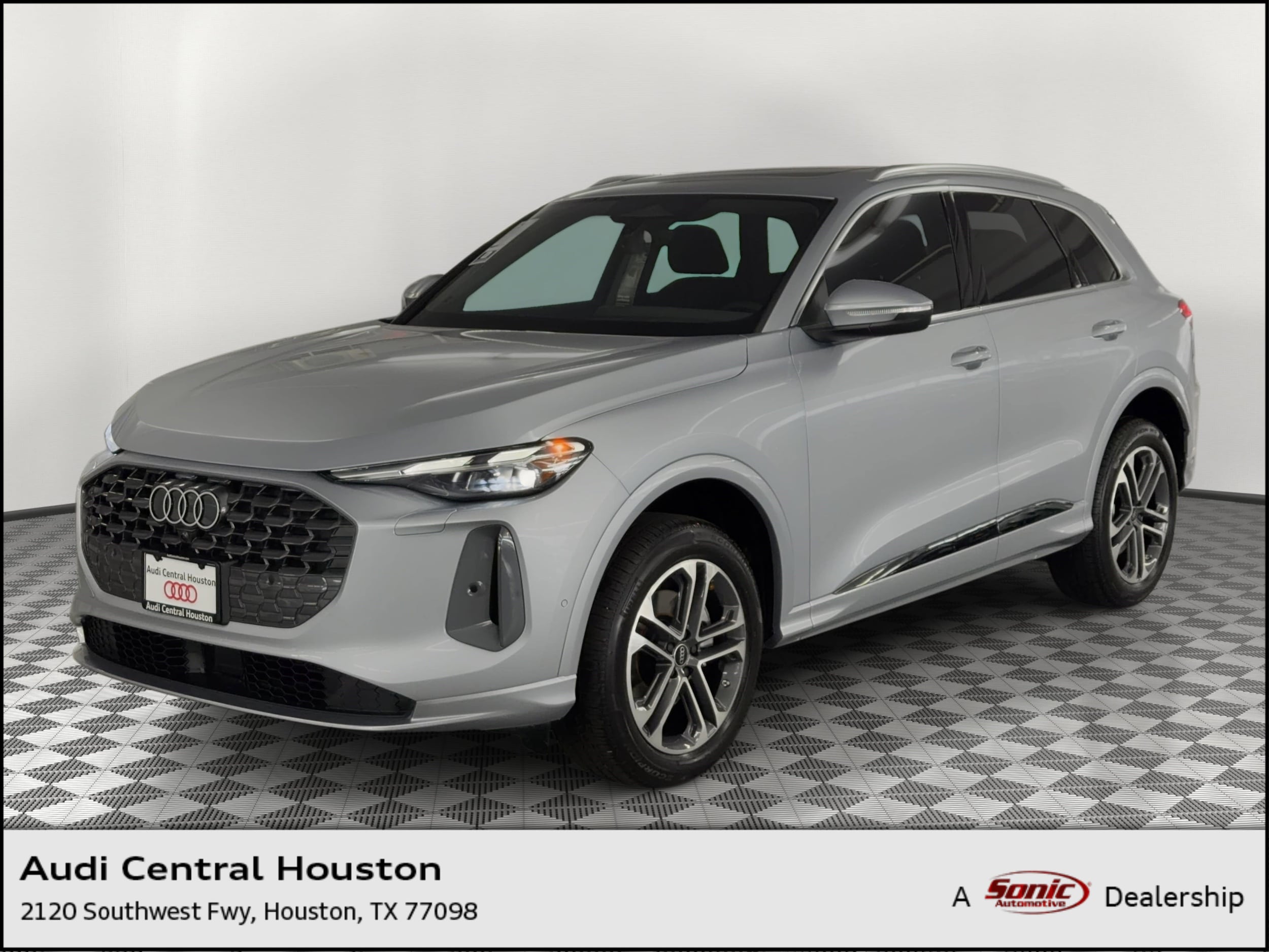 2026 Audi Q5 Premium quattro's photo