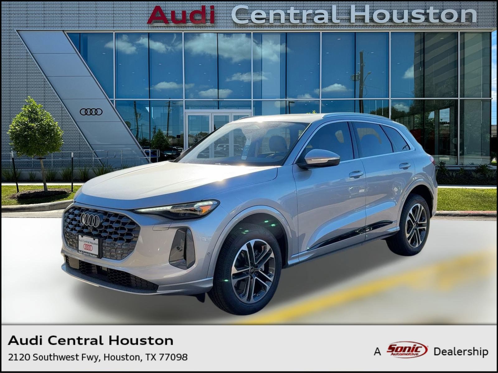 2025 Audi New Q5 Premium Plus's photo