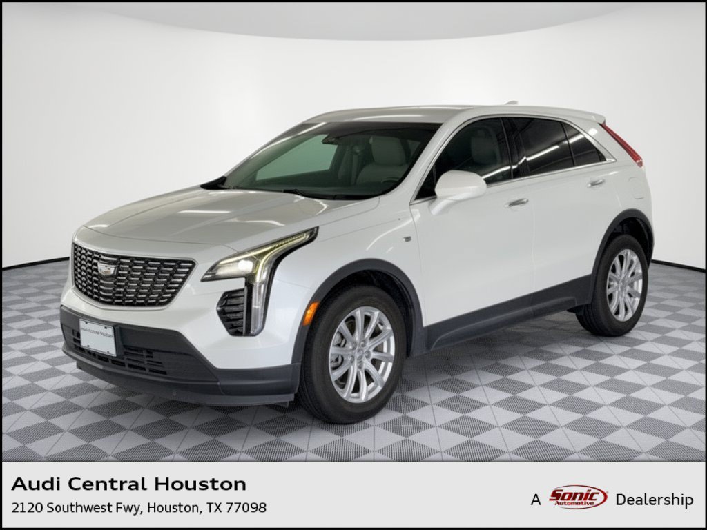 Used 2022 CADILLAC XT4 FWD Luxury SUV in Houston