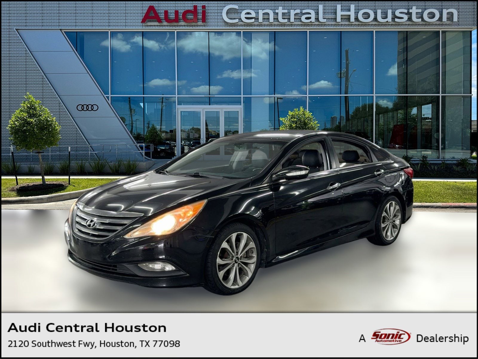 2014 Hyundai Sonata SE's photo