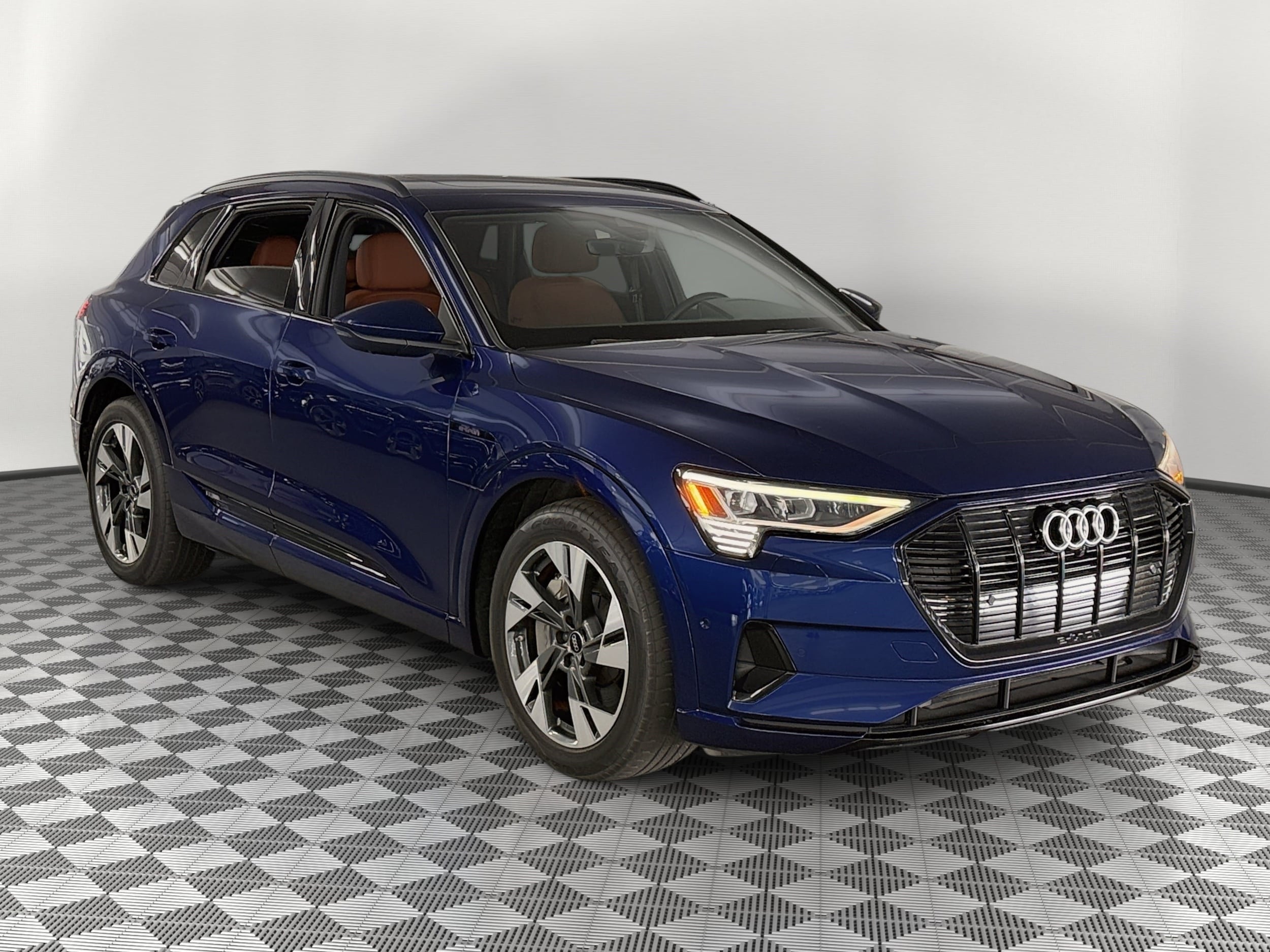 E-tron Premium SUV