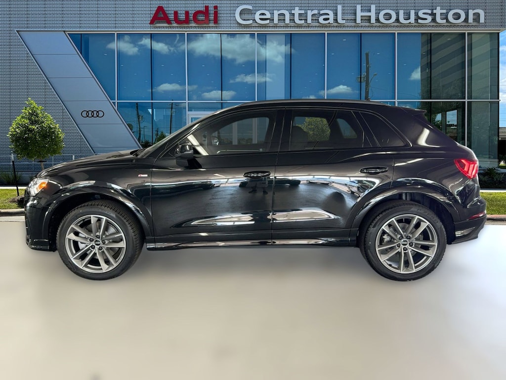 New 2025 Audi Q3 Premium SUV