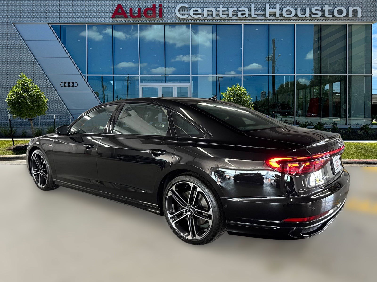 2026 Audi A8 L Quattro photo 2