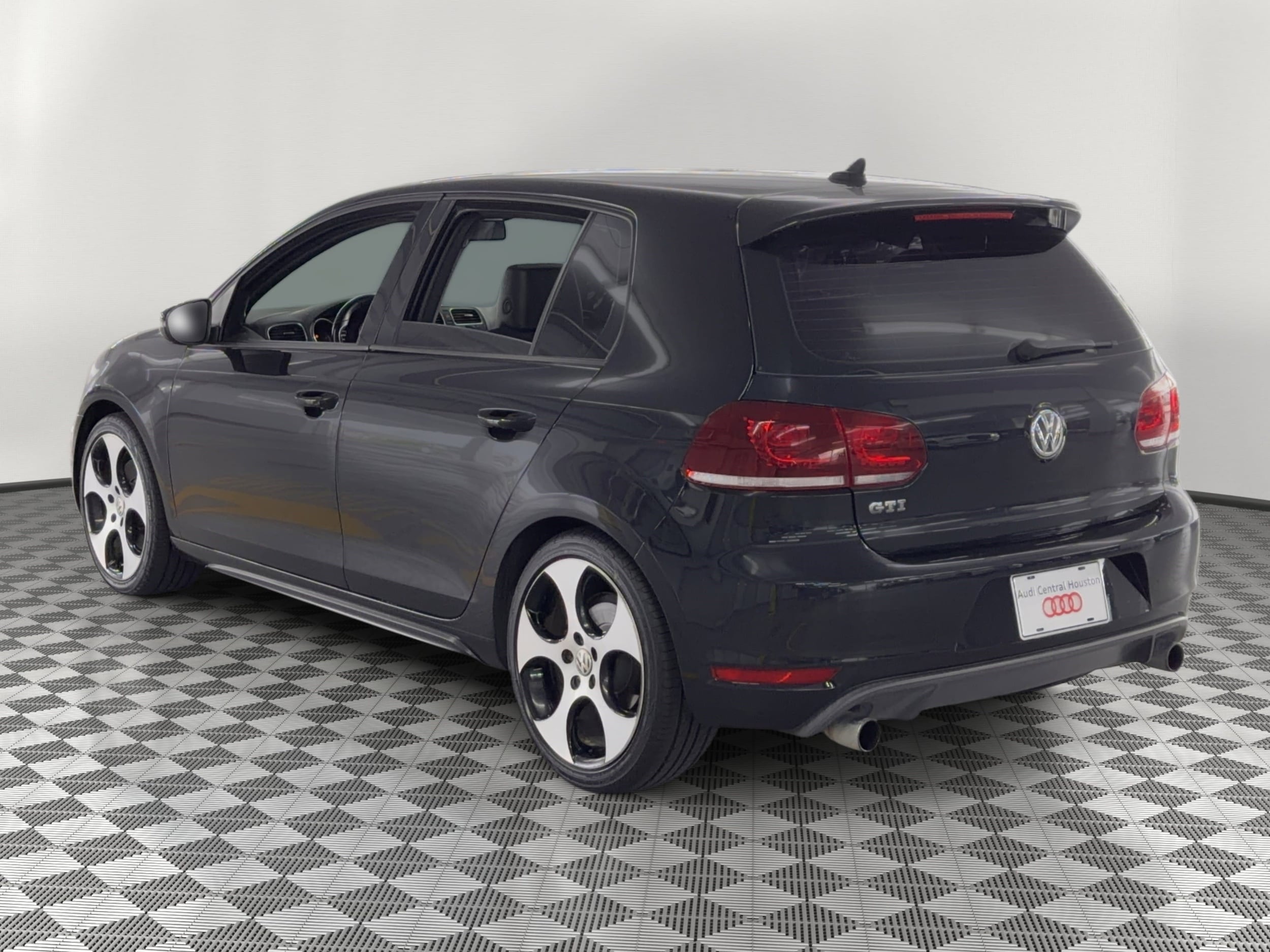 GTI W/Sunroof & Navi Hatchback