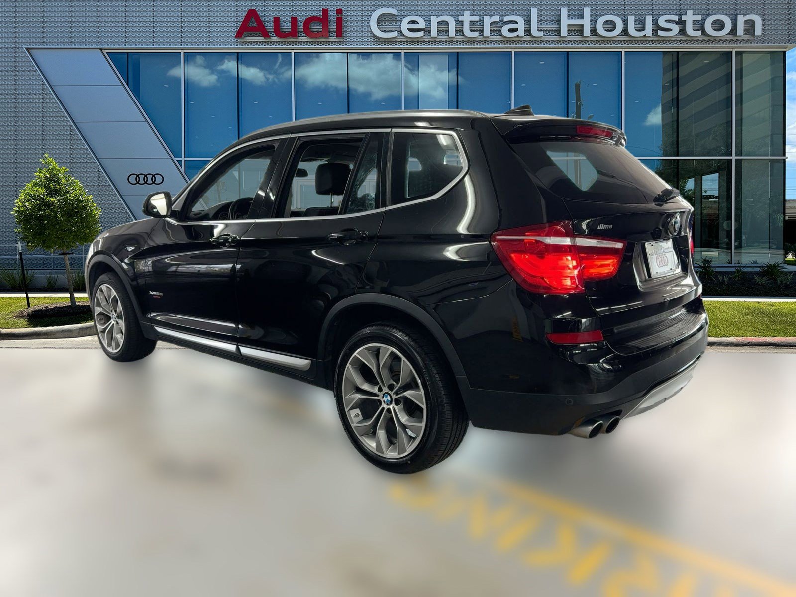 2017 Bmw X3 xDrive28i photo 2