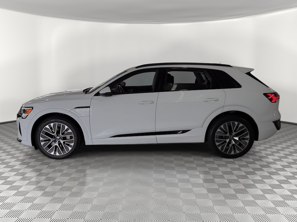 Certified 2024 Audi Q8 e-tron Prestige SUV