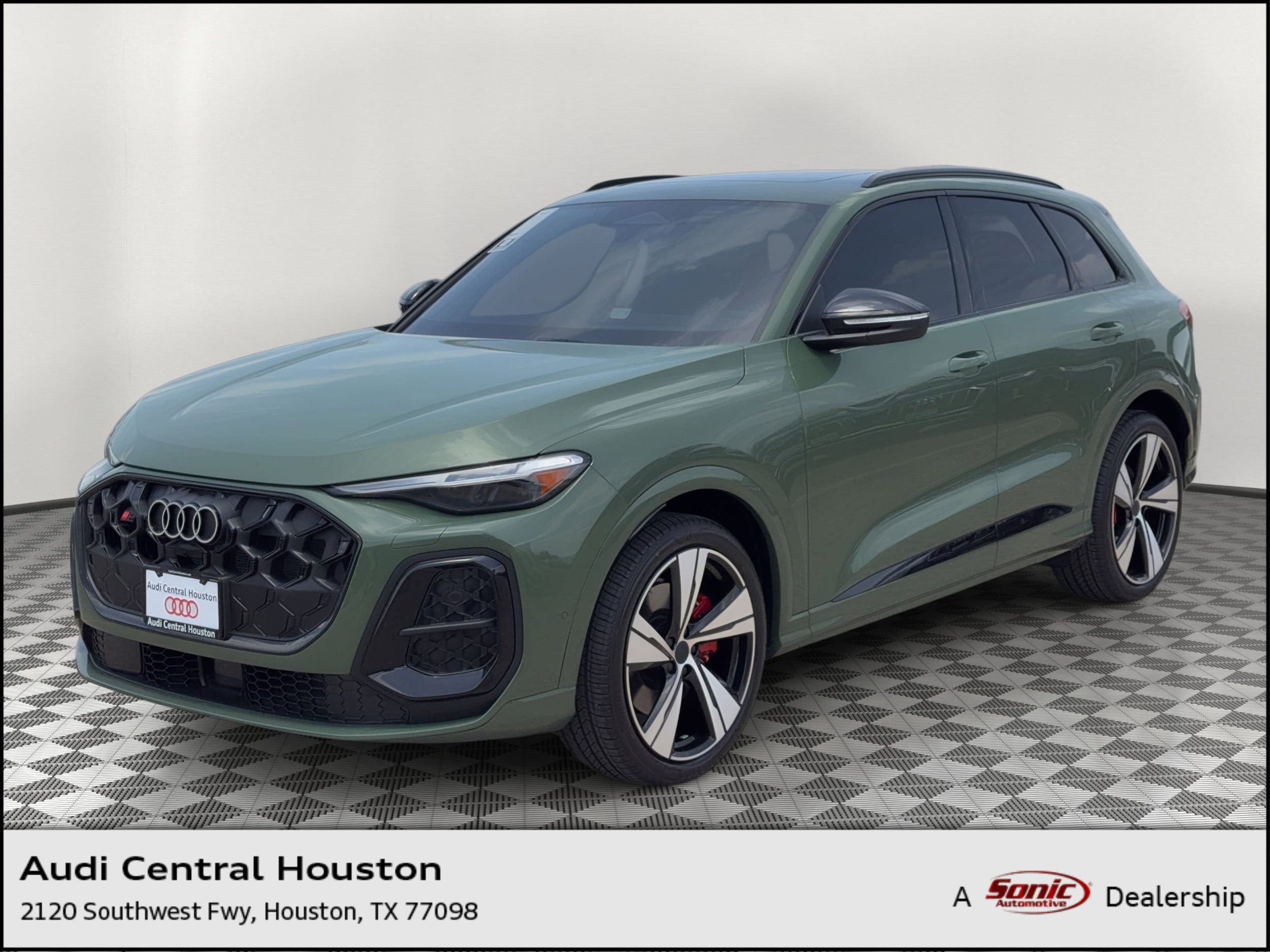 2026 Audi SQ5 Premium Plus quattro's photo