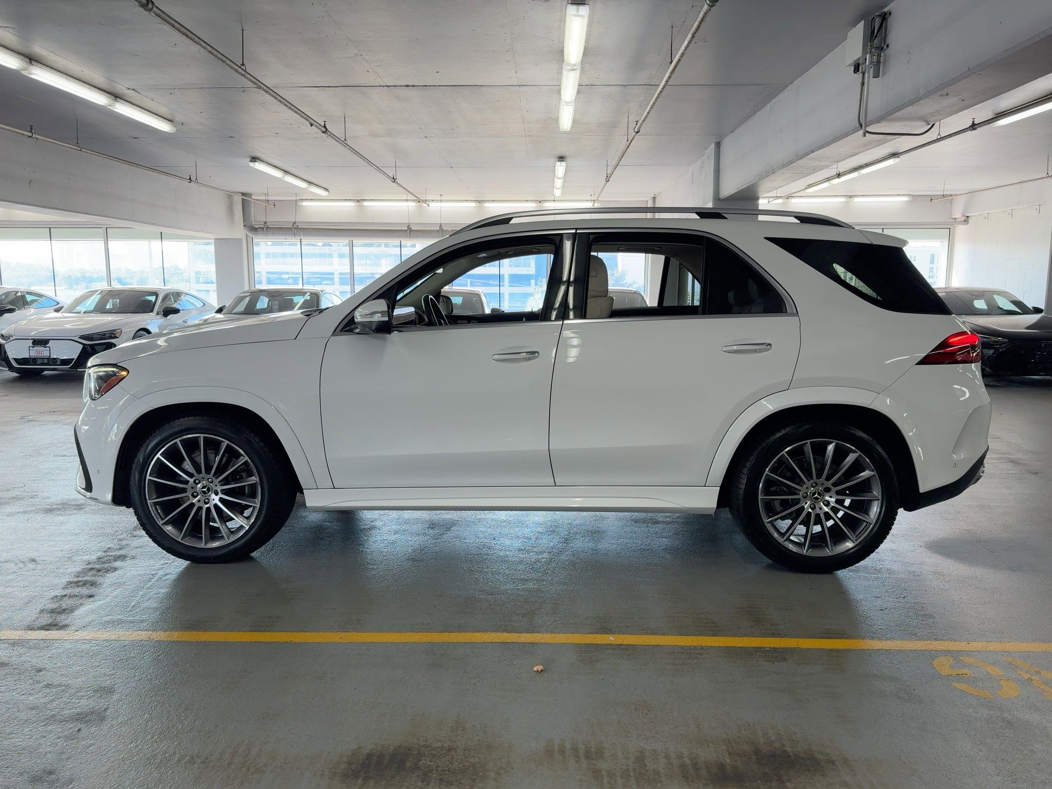 2024 Mercedes Benz GLE 350 photo 2