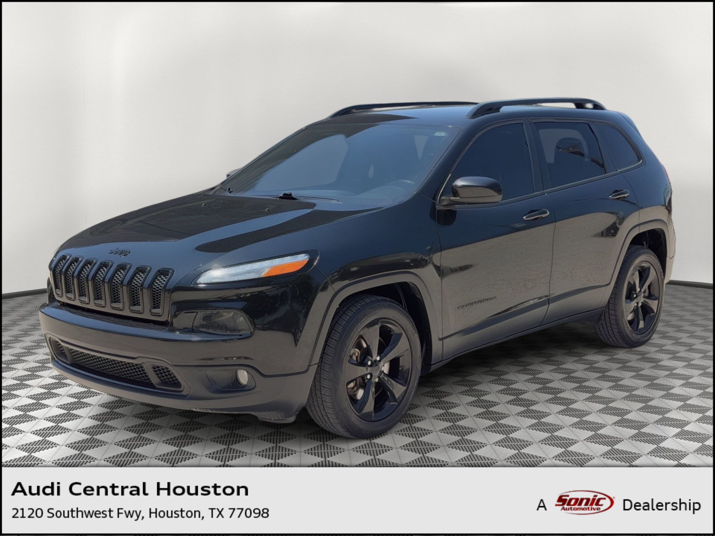 2015 Jeep Cherokee Altitude's photo