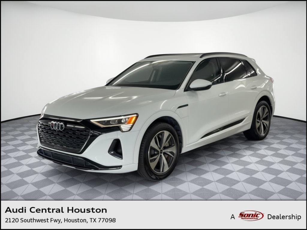 2024 Audi Q8 e-tron