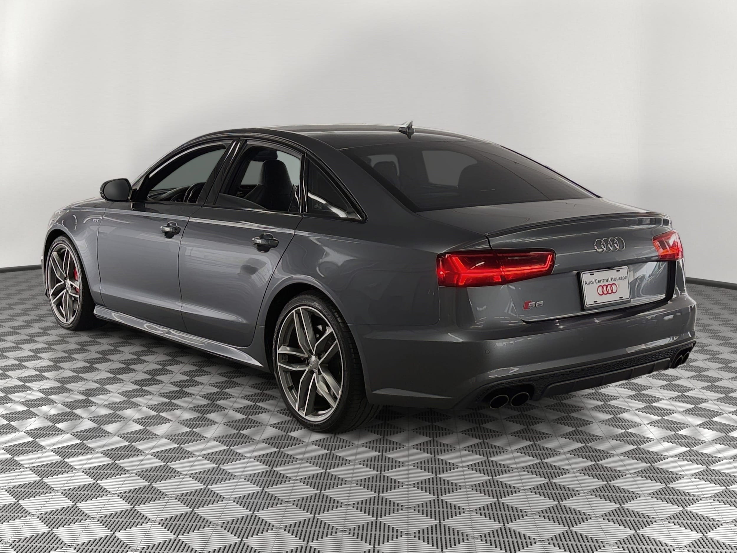 S6 Premium Plus Sedan